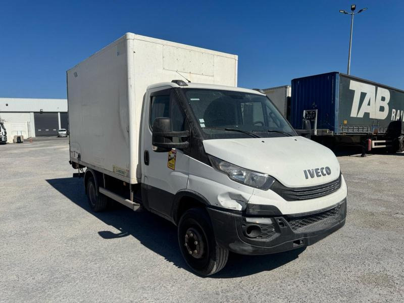 Iveco Daily 65-180 caisse hayon - Furgoneta caja cerrada: foto 3 Iveco Daily 65-180 caisse hayon - Furgoneta caja cerrada: foto 3