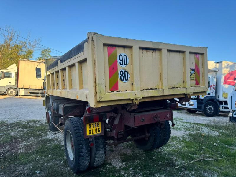 Renault S 170 4X4 - Camión volquete: foto 3 Renault S 170 4X4 - Camión volquete: foto 3