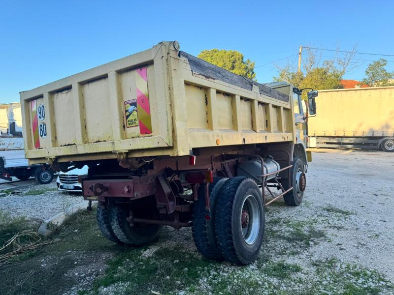 Renault S 170 4X4 - Camión volquete: foto 2 Renault S 170 4X4 - Camión volquete: foto 2