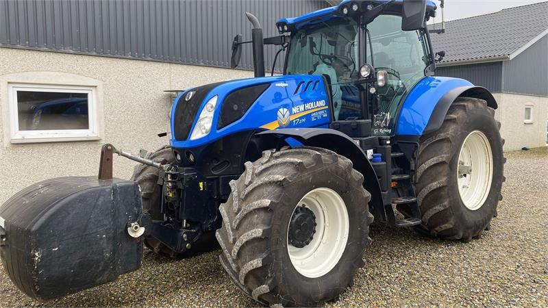 New Holland T7.270 AutoCommand T7.270 - Tractor: foto 1 New Holland T7.270 AutoCommand T7.270 - Tractor: foto 1