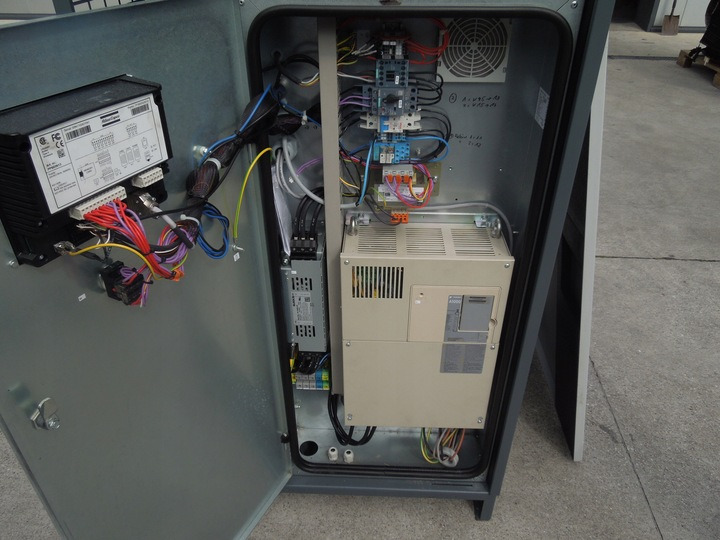 ATLAS COPCO GA30VSD+ FF - Compresor de aire: foto 4 ATLAS COPCO GA30VSD+ FF - Compresor de aire: foto 4