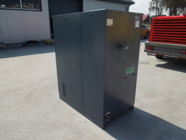 ATLAS COPCO GA37VSD+FF - Compresor de aire: foto 4 ATLAS COPCO GA37VSD+FF - Compresor de aire: foto 4