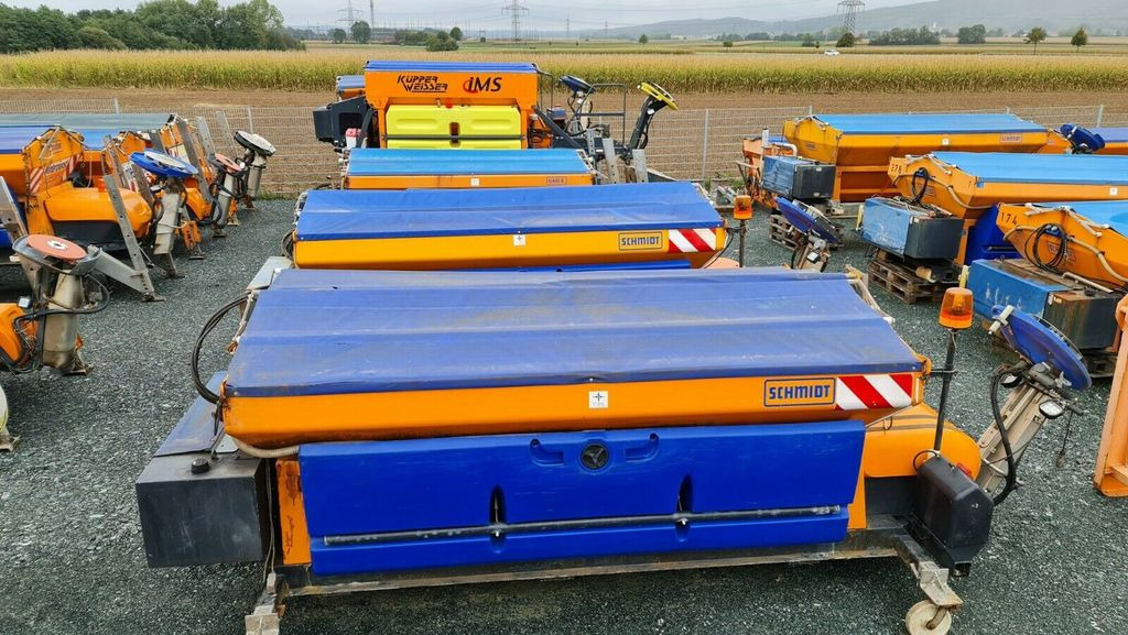 Schmidt STRATOS Streuer Winterdienst KÜPPER WEISSER Schmidt STRATOS Streuer Winterdienst KÜPPER WEISSER - Camión volquete: foto 1 Schmidt STRATOS Streuer Winterdienst KÜPPER WEISSER Schmidt STRATOS Streuer Winterdienst KÜPPER WEISSER - Camión volquete: foto 1