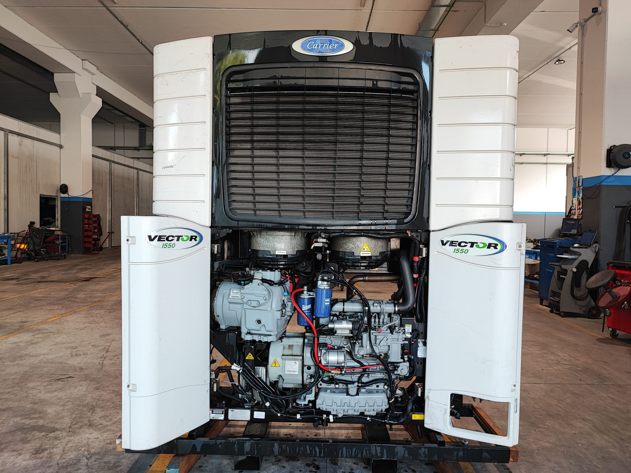 Motore Frigo Carrier Vector 1550 - Refrigerador: foto 1 Motore Frigo Carrier Vector 1550 - Refrigerador: foto 1