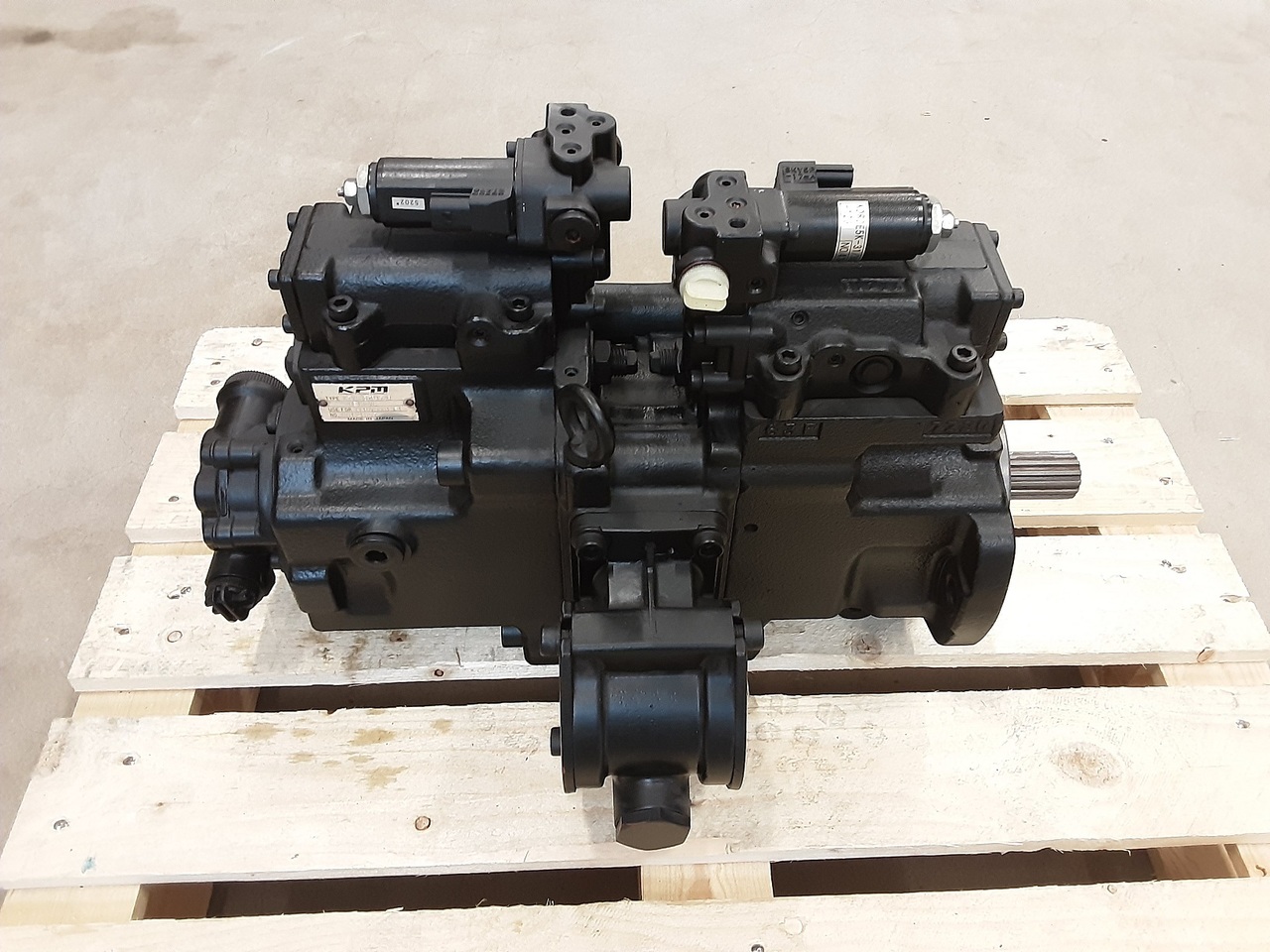 Kawasaki K7V63DTP174R-0E23-PVD - Bomba hidráulica para Excavadora de cadenas: foto 3 Kawasaki K7V63DTP174R-0E23-PVD - Bomba hidráulica para Excavadora de cadenas: foto 3