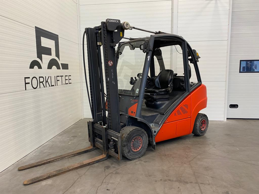 Linde H25D-02 EVO - Carretilla elevadora diésel: foto 1 Linde H25D-02 EVO - Carretilla elevadora diésel: foto 1