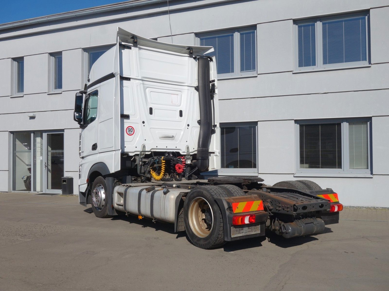 Mercedes-Benz Actros 1848 LSNRL Giga Space, Xenon, Navi - Cabeza tractora: foto 3 Mercedes-Benz Actros 1848 LSNRL Giga Space, Xenon, Navi - Cabeza tractora: foto 3