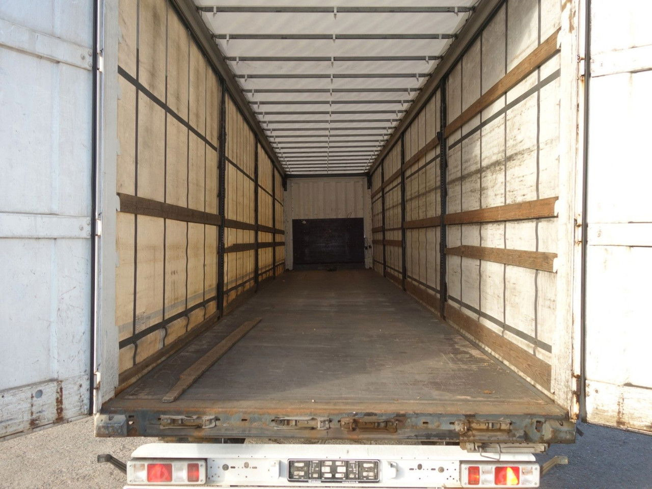 Krone SD, Standard, Liftachse - Semirremolque lona: foto 5 Krone SD, Standard, Liftachse - Semirremolque lona: foto 5