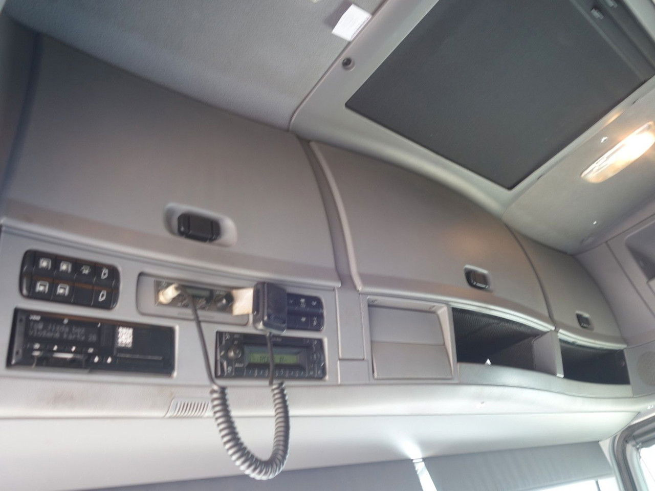Camión portavehículos Mercedes-Benz Actros 1846 mit Kässbohrer Metago/Vario: foto 19