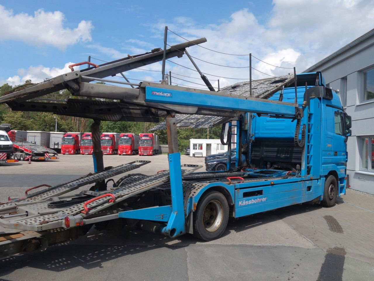 Camión portavehículos Mercedes-Benz Actros 1846 mit Kässbohrer Metago/Vario: foto 6