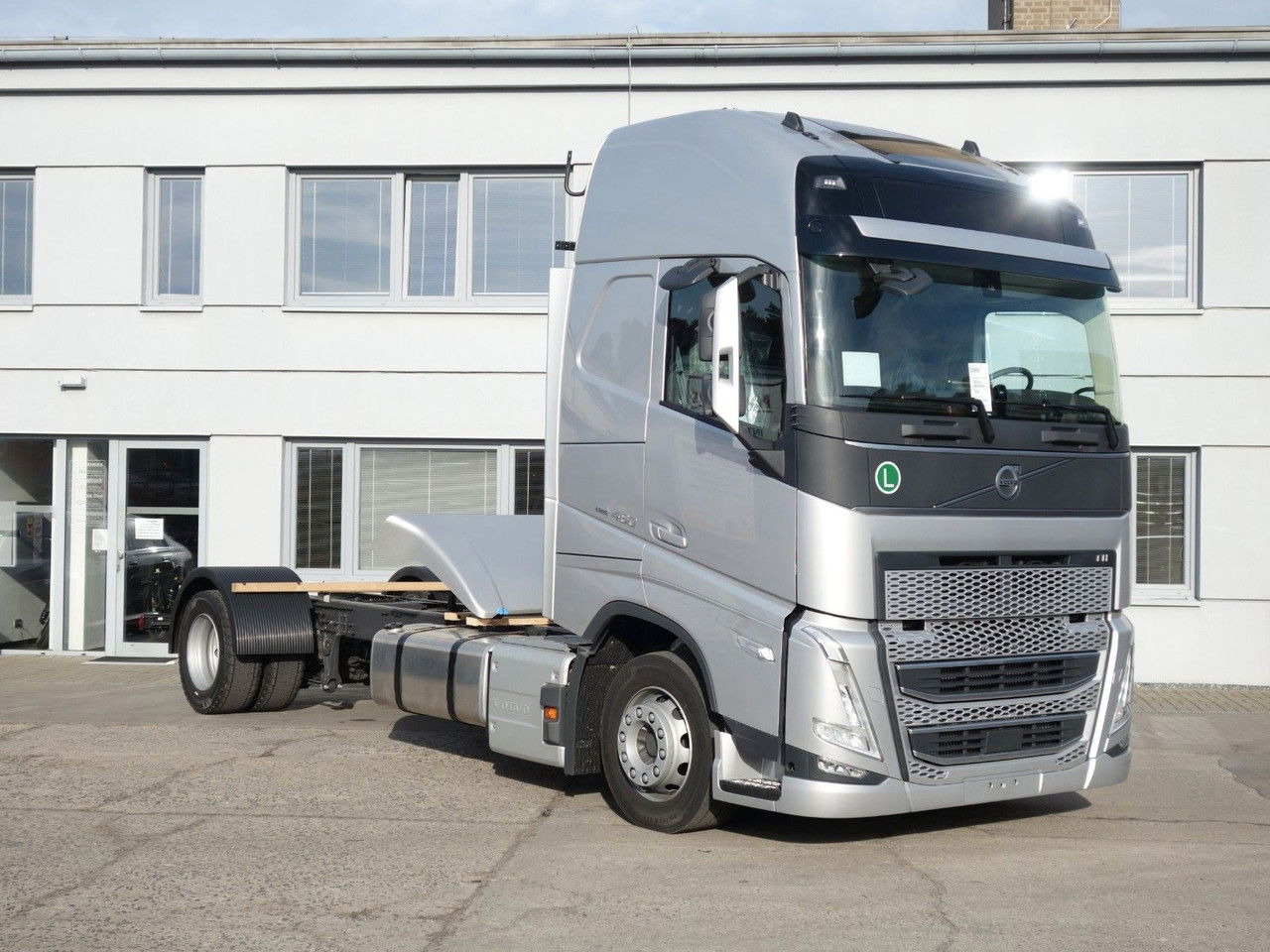 Volvo FH 13 XL 460 Turbo Compound Neue - Camión portacontenedore/ Intercambiable: foto 2 Volvo FH 13 XL 460 Turbo Compound Neue - Camión portacontenedore/ Intercambiable: foto 2