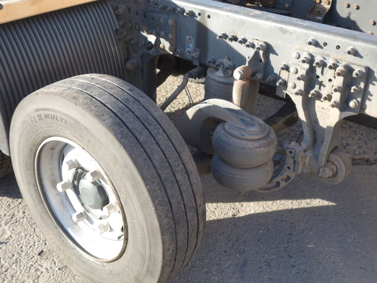 Camión chasis Volvo FM 460 6x2 Fahrgestell für Autotransporter: foto 10 Camión chasis Volvo FM 460 6x2 Fahrgestell für Autotransporter: foto 10