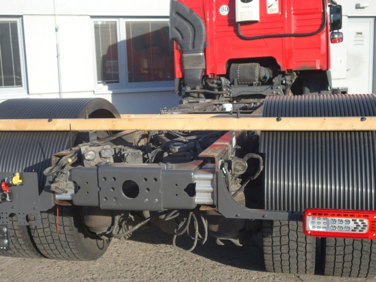 Camión chasis Volvo FM 460 6x2 Fahrgestell für Autotransporter: foto 7 Camión chasis Volvo FM 460 6x2 Fahrgestell für Autotransporter: foto 7