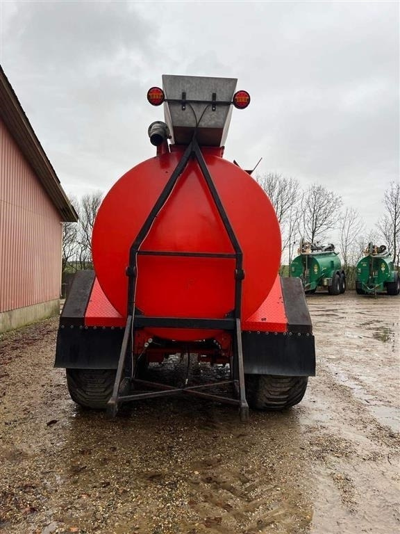 Kimadan 20000 l - Cuba de purín: foto 4 Kimadan 20000 l - Cuba de purín: foto 4