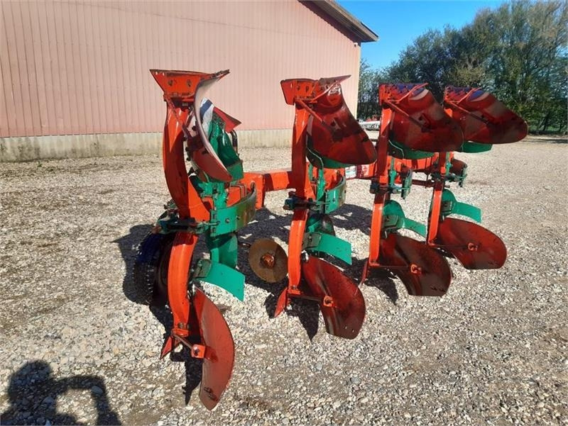 Kverneland 4 furet - Arado: foto 3 Kverneland 4 furet - Arado: foto 3