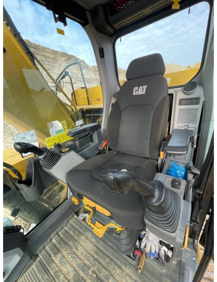 Excavadora de cadenas CAT 320: foto 11