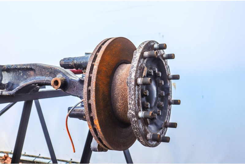 MAN VO-09-01 - Eje delantero para Camión: foto 2 MAN VO-09-01 - Eje delantero para Camión: foto 2