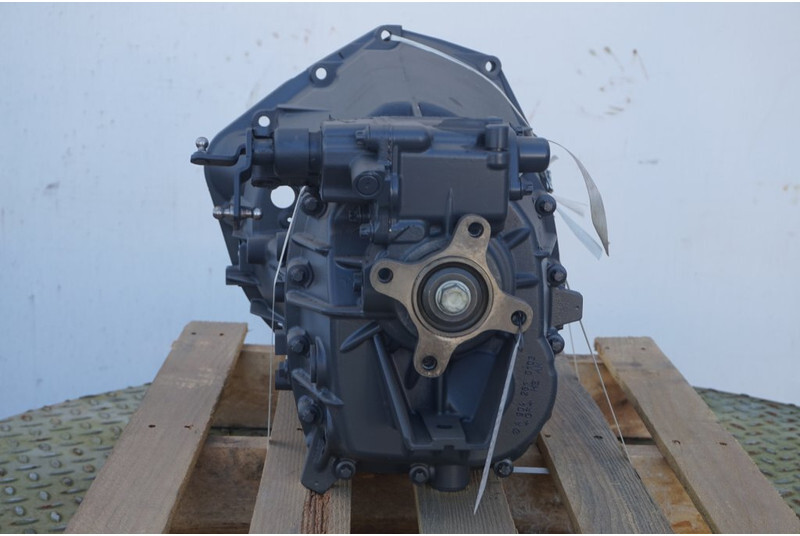 Mercedes-Benz G32-5/5,05-0,78 SPRINTER - Caja de cambios para Camión: foto 4 Mercedes-Benz G32-5/5,05-0,78 SPRINTER - Caja de cambios para Camión: foto 4