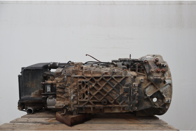 ZF 16S151OD+INT F2000 81.32004-6402 - Caja de cambios para Camión: foto 3 ZF 16S151OD+INT F2000 81.32004-6402 - Caja de cambios para Camión: foto 3