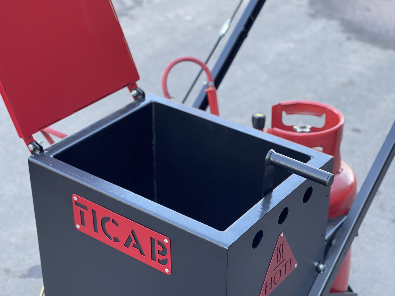 TICAB Manufacturer, Mini Crack Sealing Machine , Hand Push Crack Fill Machine - Distribuidor de asfalto: foto 4 TICAB Manufacturer, Mini Crack Sealing Machine , Hand Push Crack Fill Machine - Distribuidor de asfalto: foto 4