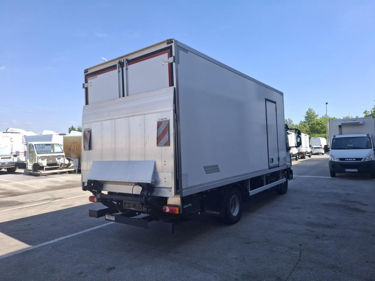 IVECO Eurocargo ML120EL21/P - Camión frigorífico: foto 3 IVECO Eurocargo ML120EL21/P - Camión frigorífico: foto 3