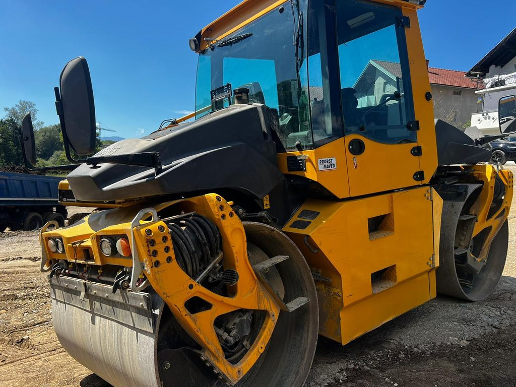 BOMAG BW 174 AP-4F AM, Tandem Roller - Apisonadora de asfalto: foto 3 BOMAG BW 174 AP-4F AM, Tandem Roller - Apisonadora de asfalto: foto 3