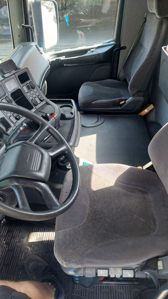 Camión chasis Scania R124LB 420 4x2, Euro 3: foto 12