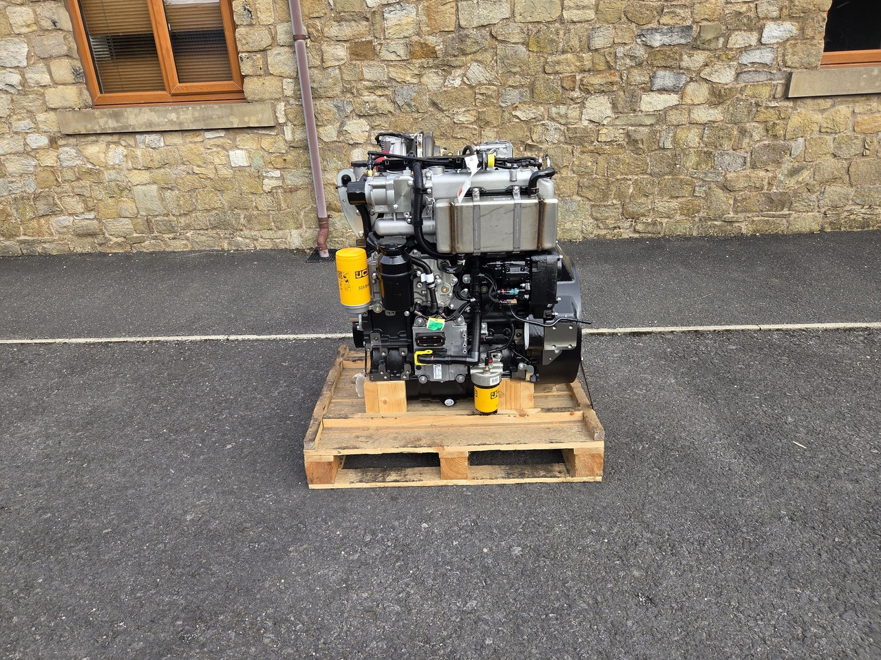 JCB 444 engine 81kw tier 4i unused 320/41612 - Motor para Maquinaria de construcción: foto 1 JCB 444 engine 81kw tier 4i unused 320/41612 - Motor para Maquinaria de construcción: foto 1