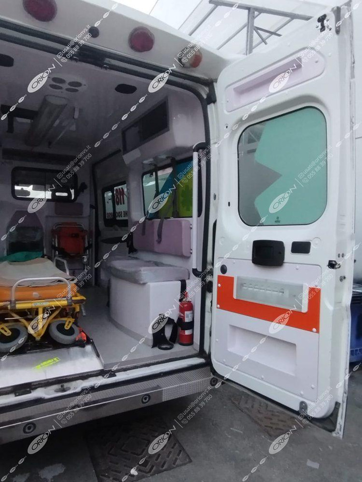 ORION FIAT 250 DUCATO - Ambulancia: foto 3 ORION FIAT 250 DUCATO - Ambulancia: foto 3