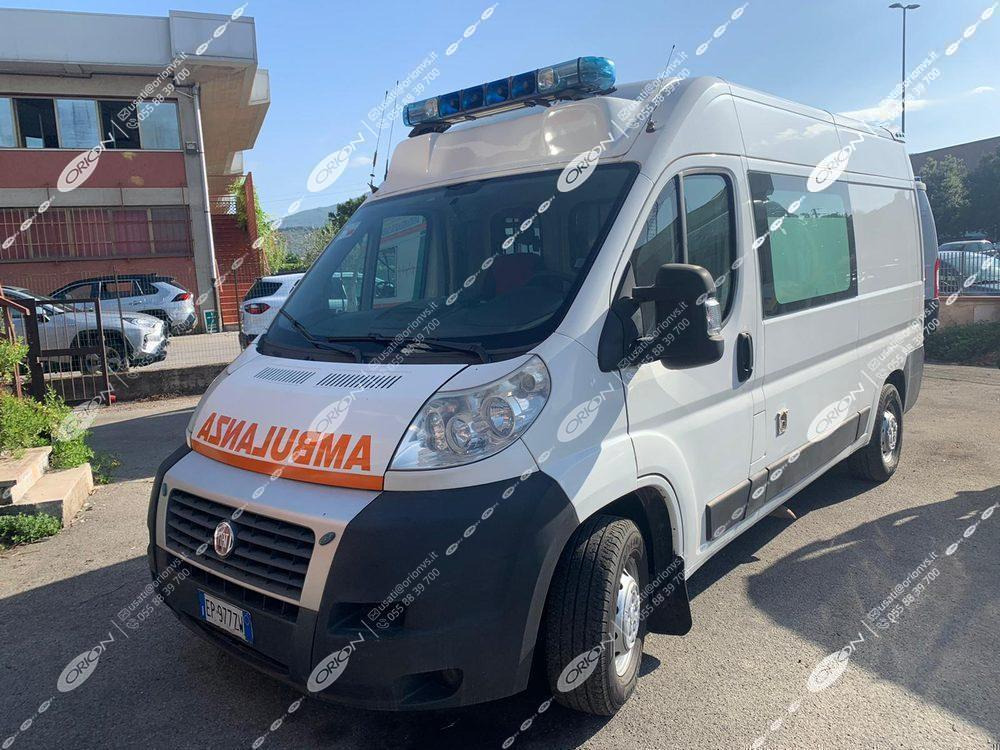 ORION FIAT 250 DUCATO - Ambulancia: foto 1 ORION FIAT 250 DUCATO - Ambulancia: foto 1