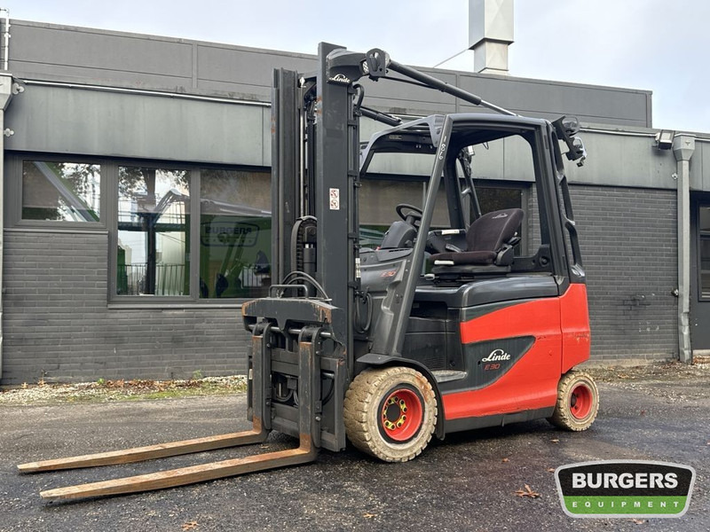 Linde E30H-01 600 - Carretilla elevadora eléctrica: foto 1 Linde E30H-01 600 - Carretilla elevadora eléctrica: foto 1