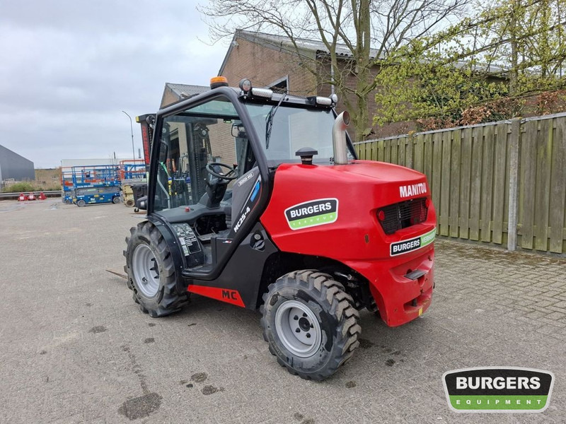 Manitou MC 25-4 D K ST5 S1 Buggy - Carretilla elevadora diésel: foto 4 Manitou MC 25-4 D K ST5 S1 Buggy - Carretilla elevadora diésel: foto 4