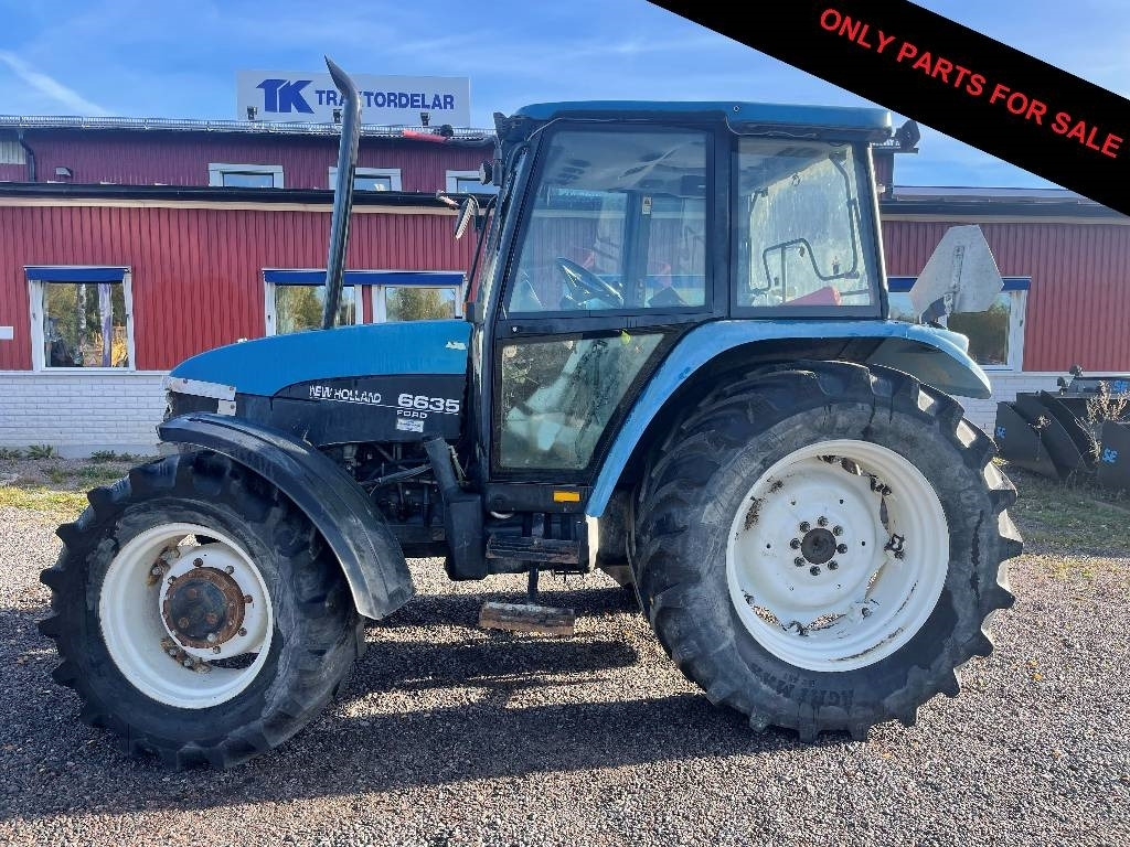 New Holland 6635 Dismantled: only spare parts  - Tractor: foto 1 New Holland 6635 Dismantled: only spare parts  - Tractor: foto 1