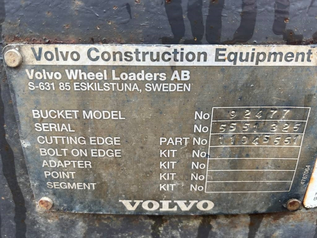 Planerskopa / Planing bucket Volvo VOE92477 - Cazo para Maquinaria de construcción: foto 3 Planerskopa / Planing bucket Volvo VOE92477 - Cazo para Maquinaria de construcción: foto 3