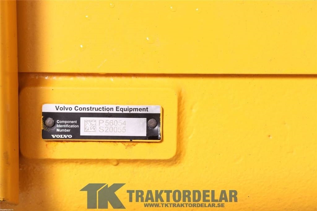 Volvo L 150 H Bakvagn - Eje y piezas para Maquinaria de construcción: foto 3 Volvo L 150 H Bakvagn - Eje y piezas para Maquinaria de construcción: foto 3
