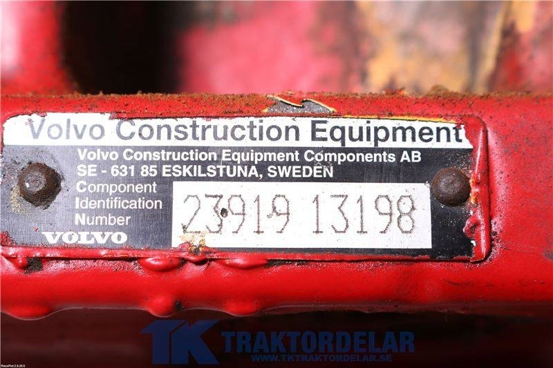 Volvo L90E Framvagn - Eje y piezas para Maquinaria de construcción: foto 3 Volvo L90E Framvagn - Eje y piezas para Maquinaria de construcción: foto 3