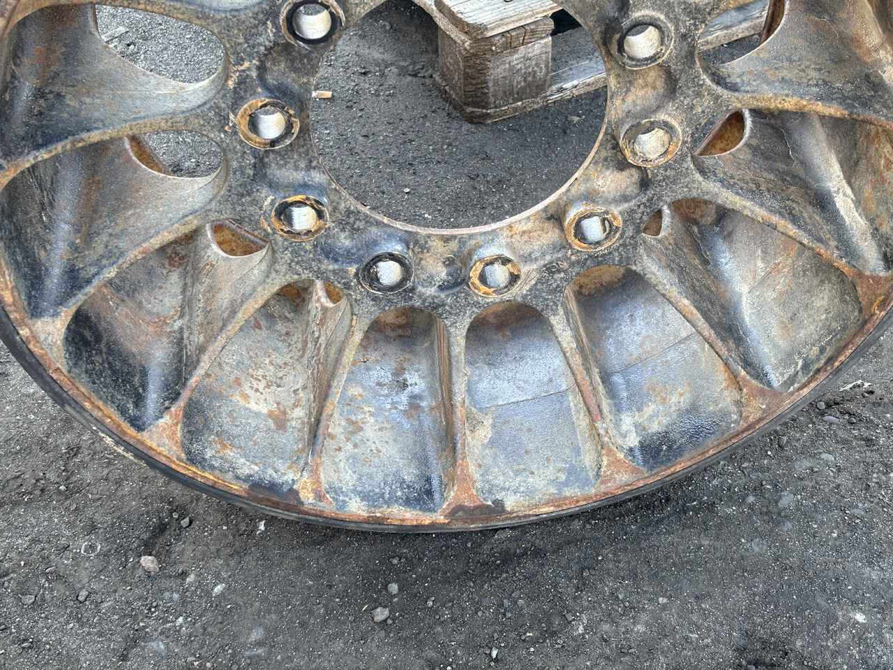 CASE STEIGER Koło gąsienicy Quadtrac 47487682C - Oruga para Maquinaria de construcción: foto 3 CASE STEIGER Koło gąsienicy Quadtrac 47487682C - Oruga para Maquinaria de construcción: foto 3