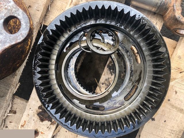 Caterpillar th414 - Dyferencjał - Diferencial para Maquinaria agrícola: foto 1 Caterpillar th414 - Dyferencjał - Diferencial para Maquinaria agrícola: foto 1