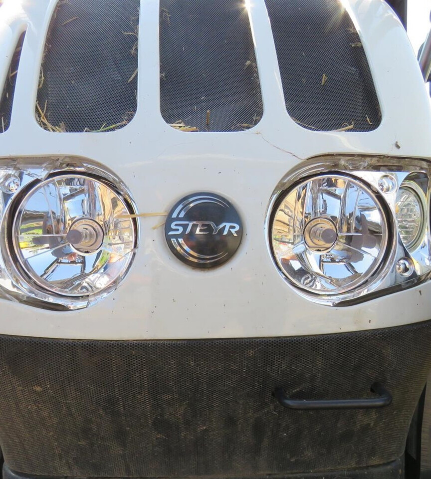 Ciągnik rolniczy Steyr 4085 Reflektor przedni prawy - Faro delantero para Tractor: foto 2 Ciągnik rolniczy Steyr 4085 Reflektor przedni prawy - Faro delantero para Tractor: foto 2