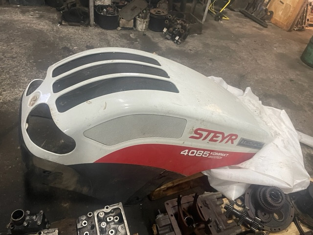 Ciągnik rolniczy Steyr 4085 Reflektor przedni prawy - Faro delantero para Tractor: foto 3 Ciągnik rolniczy Steyr 4085 Reflektor przedni prawy - Faro delantero para Tractor: foto 3