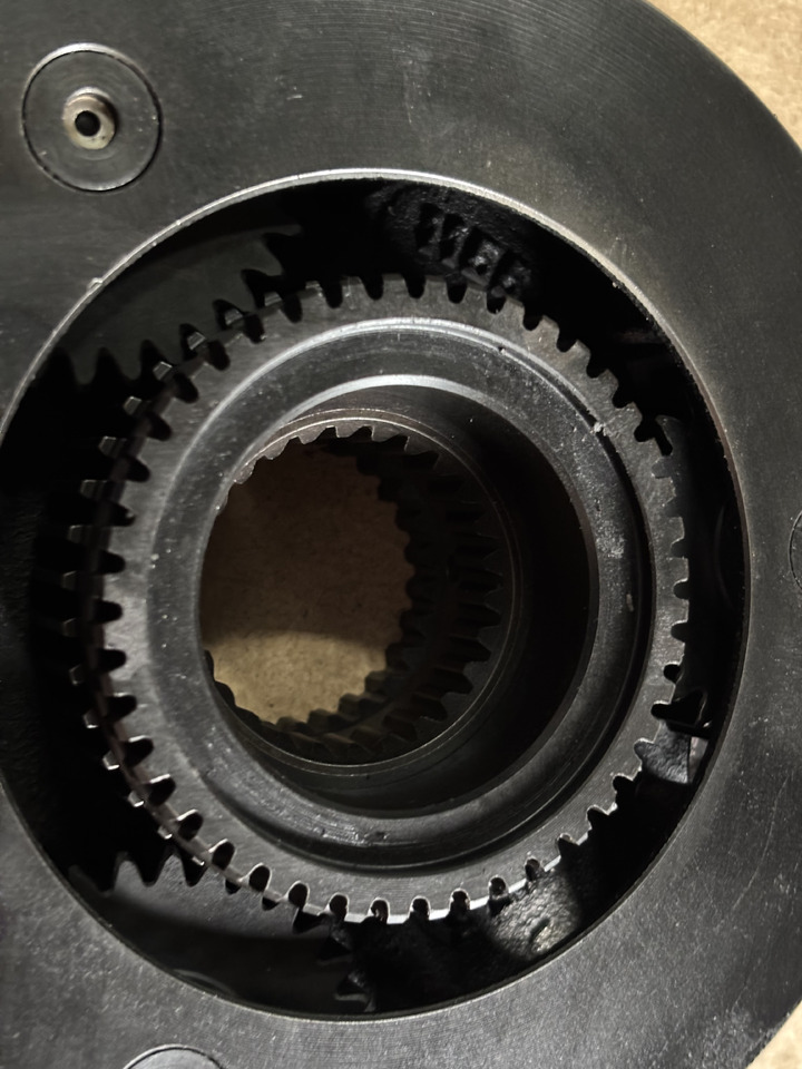 Claas AXION 830 Reduktor przekładni 60 0502 600 8 6005026008 - Diferencial para Tractor: foto 2 Claas AXION 830 Reduktor przekładni 60 0502 600 8 6005026008 - Diferencial para Tractor: foto 2