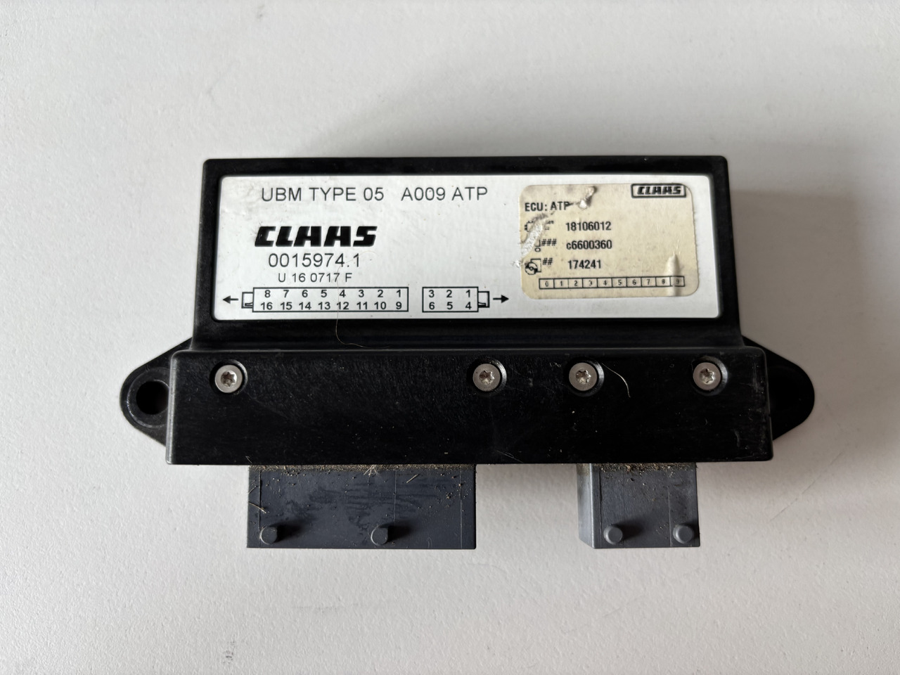 Claas Jaguar 830-980 Lexion 620-780 Tucano 320-580 Moduł Sterownik 00159741 00 0015 974 1 - Unidad de control para Cosechadora de granos: foto 1 Claas Jaguar 830-980 Lexion 620-780 Tucano 320-580 Moduł Sterownik 00159741 00 0015 974 1 - Unidad de control para Cosechadora de granos: foto 1