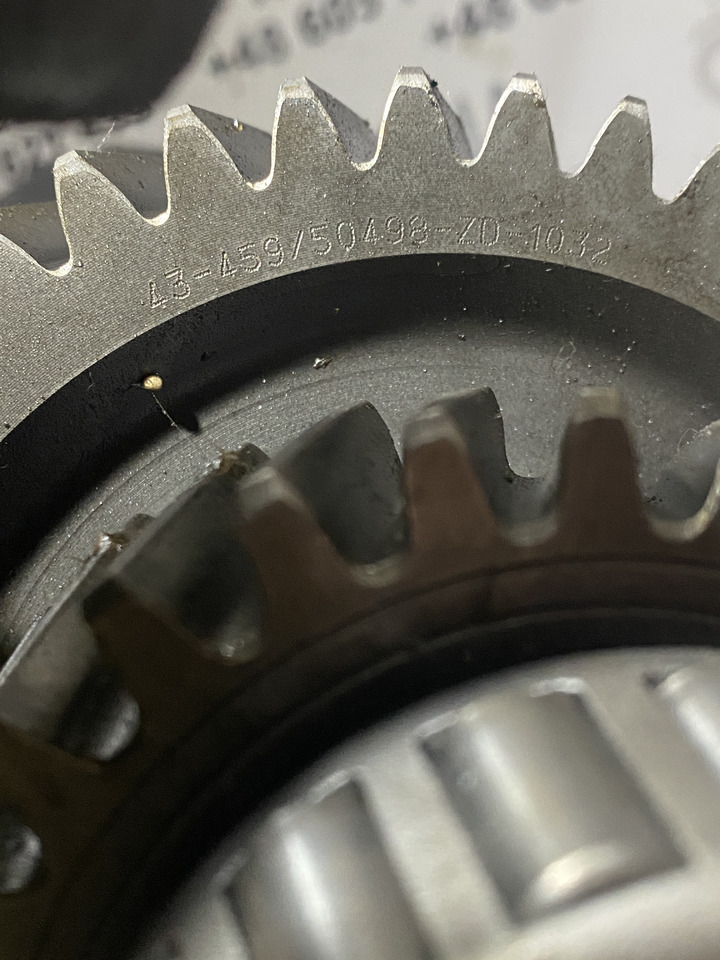 JCB 4CX - 531-70 541-70 koło zębate napinające 459/50498 - Transmisión para Maquinaria de construcción: foto 1 JCB 4CX - 531-70 541-70 koło zębate napinające 459/50498 - Transmisión para Maquinaria de construcción: foto 1