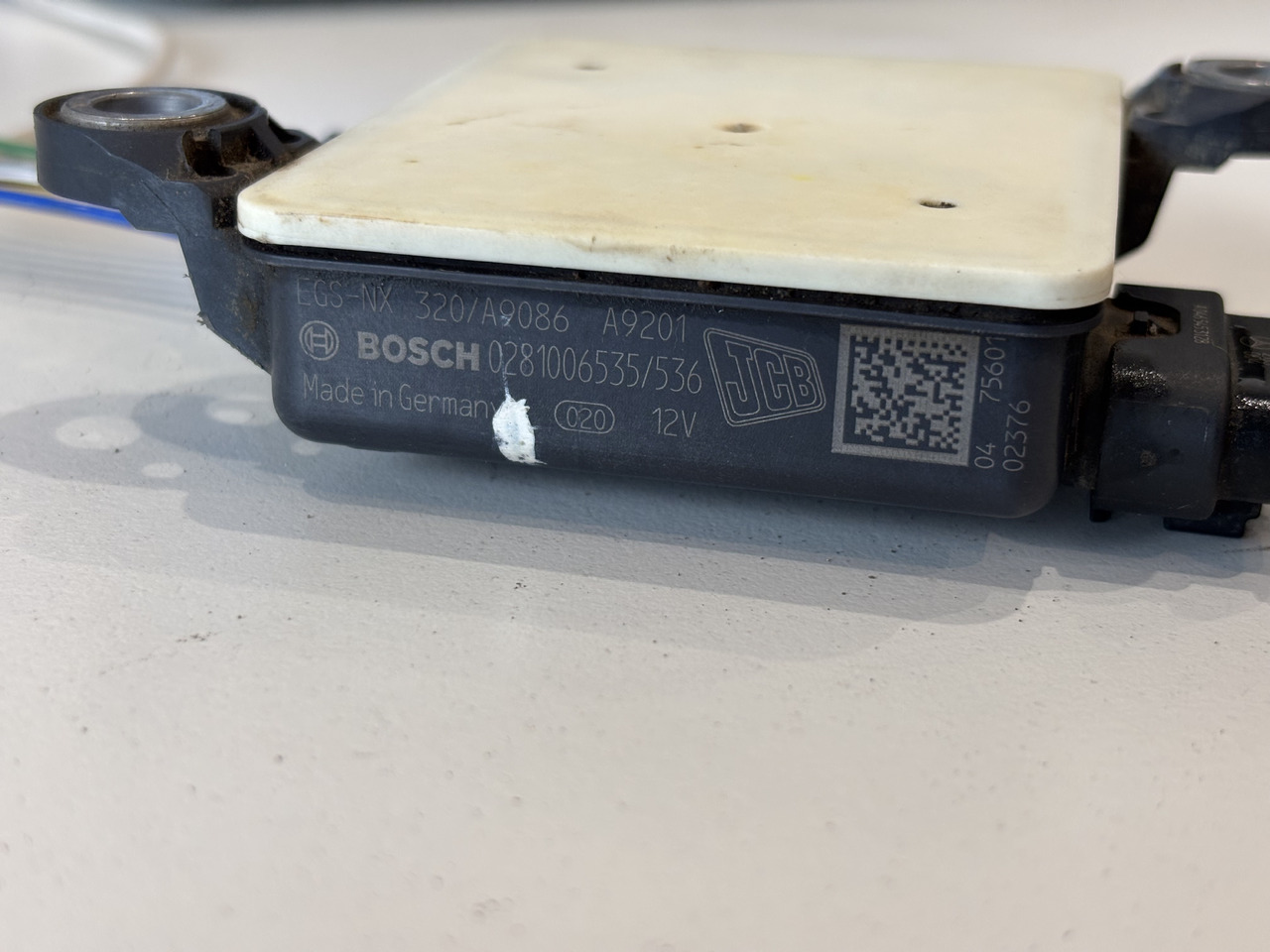 JCB Sensor Nox 12V 320/A9086 320/A9103 1277022613 - Sensor para Maquinaria de construcción: foto 2 JCB Sensor Nox 12V 320/A9086 320/A9103 1277022613 - Sensor para Maquinaria de construcción: foto 2