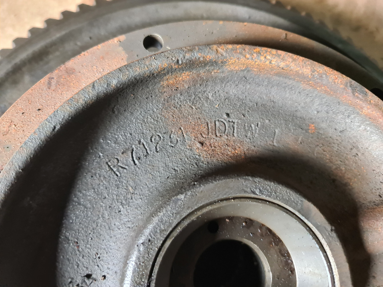 John Deere 4650, 4850 Bęben Sprzęgła WOM Sprzęgło Bieg R70932 AR95409 R71231 - Embrague y piezas para Maquinaria agrícola: foto 2 John Deere 4650, 4850 Bęben Sprzęgła WOM Sprzęgło Bieg R70932 AR95409 R71231 - Embrague y piezas para Maquinaria agrícola: foto 2