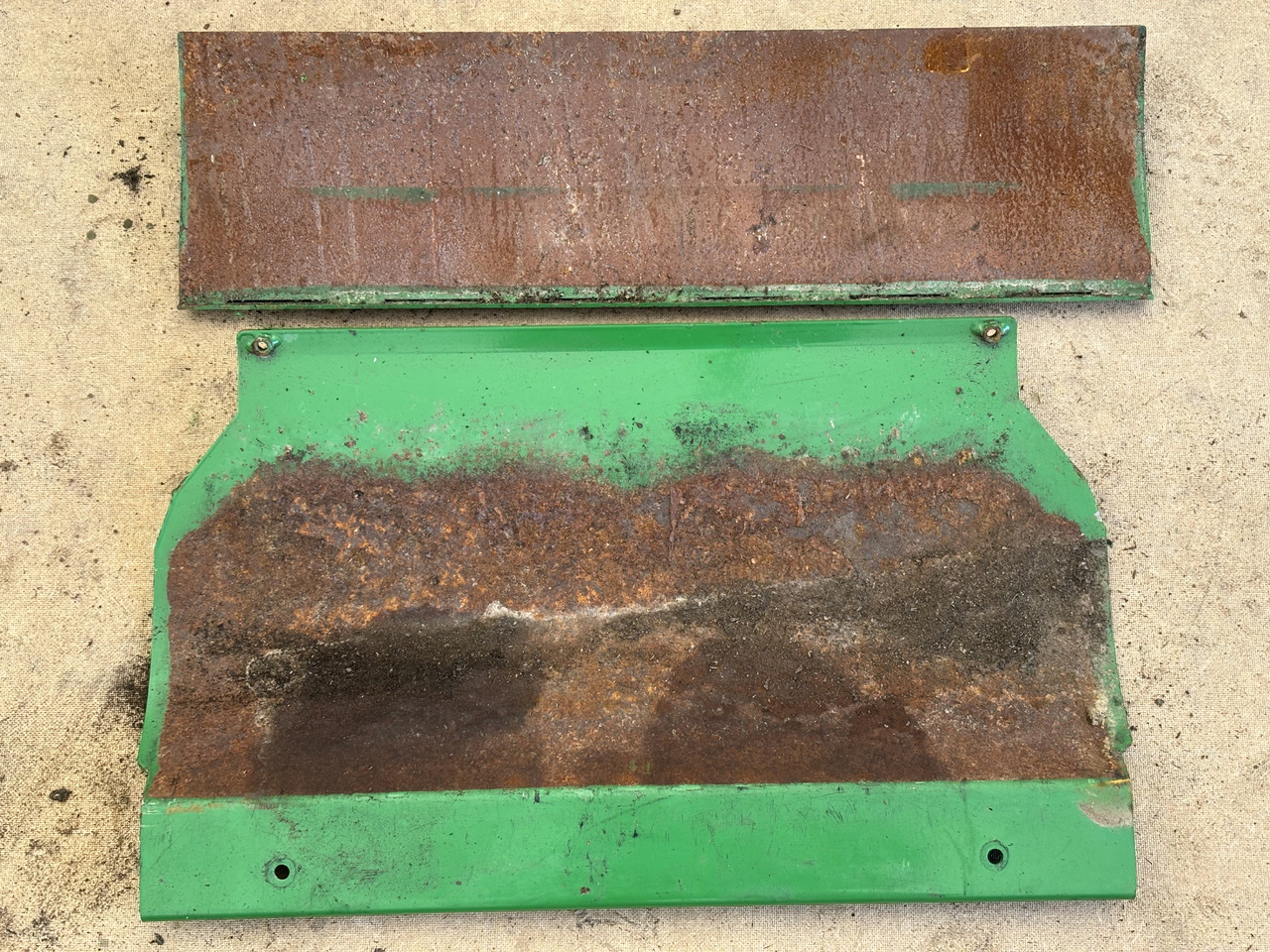 John Deere 8600 Obudowa Osłona Metalowa Owiewka - Carrocería y exterior para Maquinaria agrícola: foto 2 John Deere 8600 Obudowa Osłona Metalowa Owiewka - Carrocería y exterior para Maquinaria agrícola: foto 2