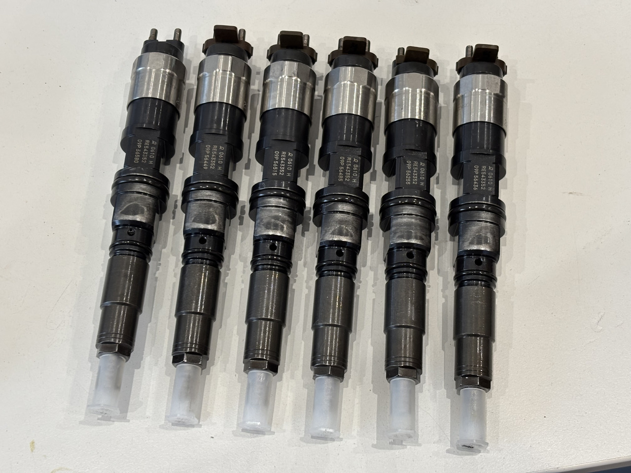 John Deere 9.0L HPCR RE543352 Wtryskiwacz Wtryskiwacze 095000-0610 RE543605 0610 PO REGENERACJI - Inyector para Maquinaria agrícola: foto 1 John Deere 9.0L HPCR RE543352 Wtryskiwacz Wtryskiwacze 095000-0610 RE543605 0610 PO REGENERACJI - Inyector para Maquinaria agrícola: foto 1