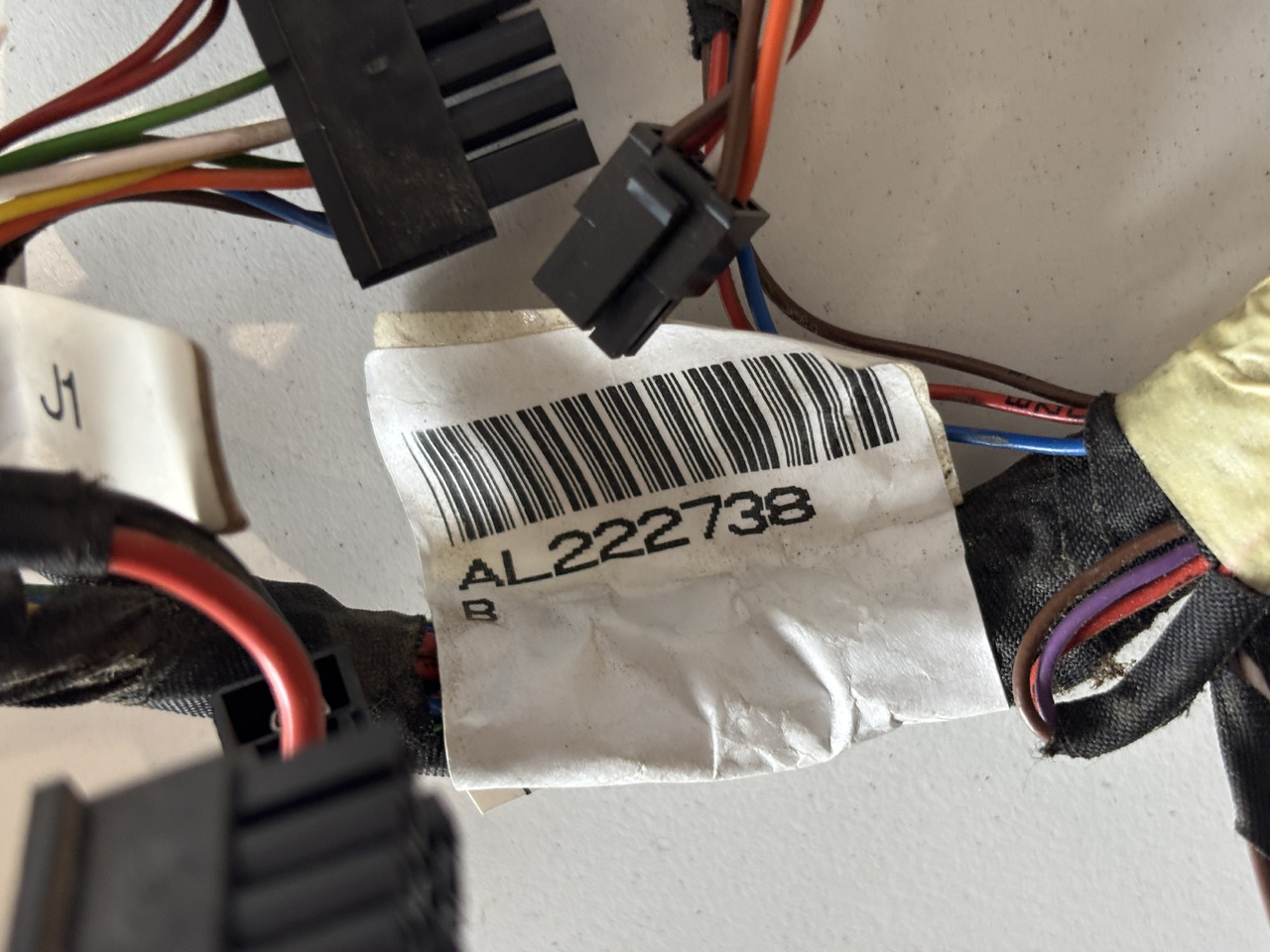 John Deere Wiązka Elektronika Kabli Podłokietnika NGOI MFTC AL222738 - Cables/ Alambres para Maquinaria agrícola: foto 5 John Deere Wiązka Elektronika Kabli Podłokietnika NGOI MFTC AL222738 - Cables/ Alambres para Maquinaria agrícola: foto 5