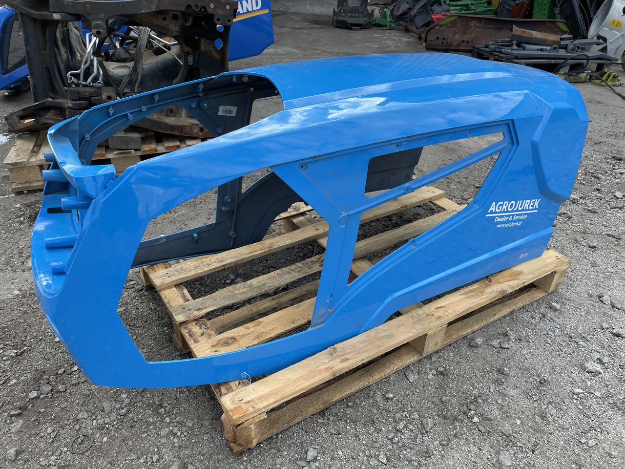 Landini 4-080 2013r. - maska silnika - Capota para Maquinaria agrícola: foto 1 Landini 4-080 2013r. - maska silnika - Capota para Maquinaria agrícola: foto 1