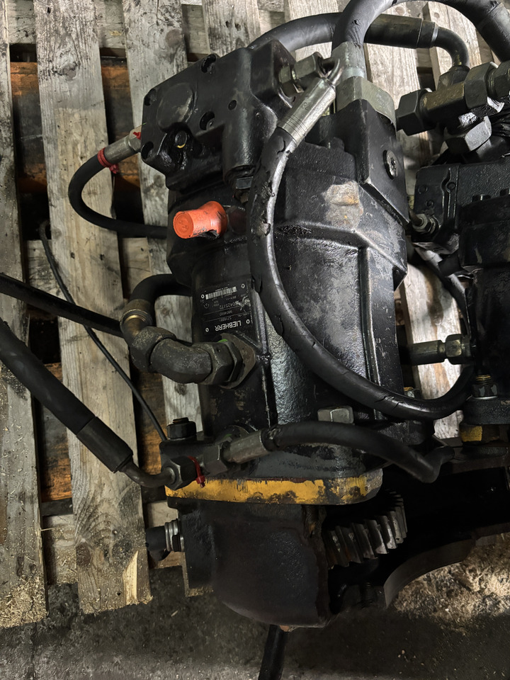 Liebherr L522 L524 L534 L538 L512 - silnik jazdy hydrauliczny A6VM160 5716881 - Motor hidráulico para Maquinaria agrícola: foto 1 Liebherr L522 L524 L534 L538 L512 - silnik jazdy hydrauliczny A6VM160 5716881 - Motor hidráulico para Maquinaria agrícola: foto 1